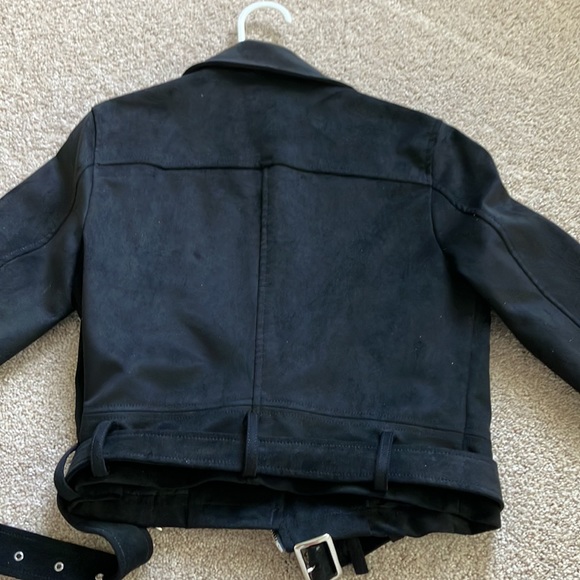 Aritzia black faux suede belted moto jacket NWOT - Picture 8 of 8